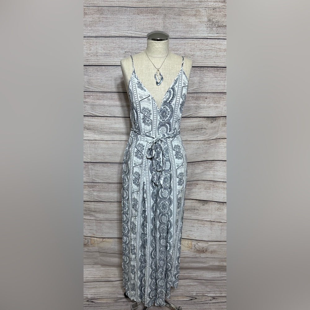 Promesa Gray and White Patterned Maxi Dress